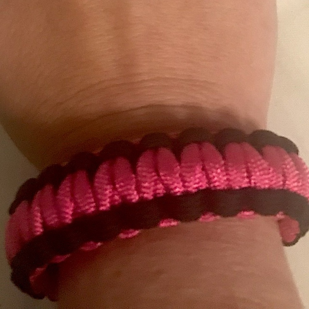 Woman’s Paracord Bracelet, Vibrant Pink and Black